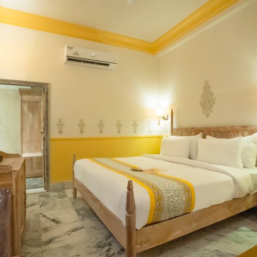 Upper luxury full room